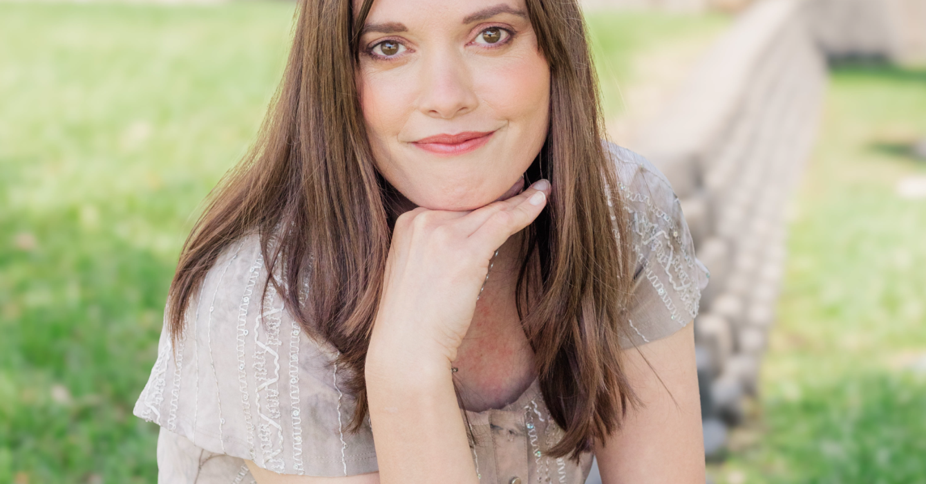 Professional satin skin makeup transformation for hooded eyes on a woman over 40, showcasing luminous natural foundation and a soft neutral eyeshadow look in natural outdoor lighting.
